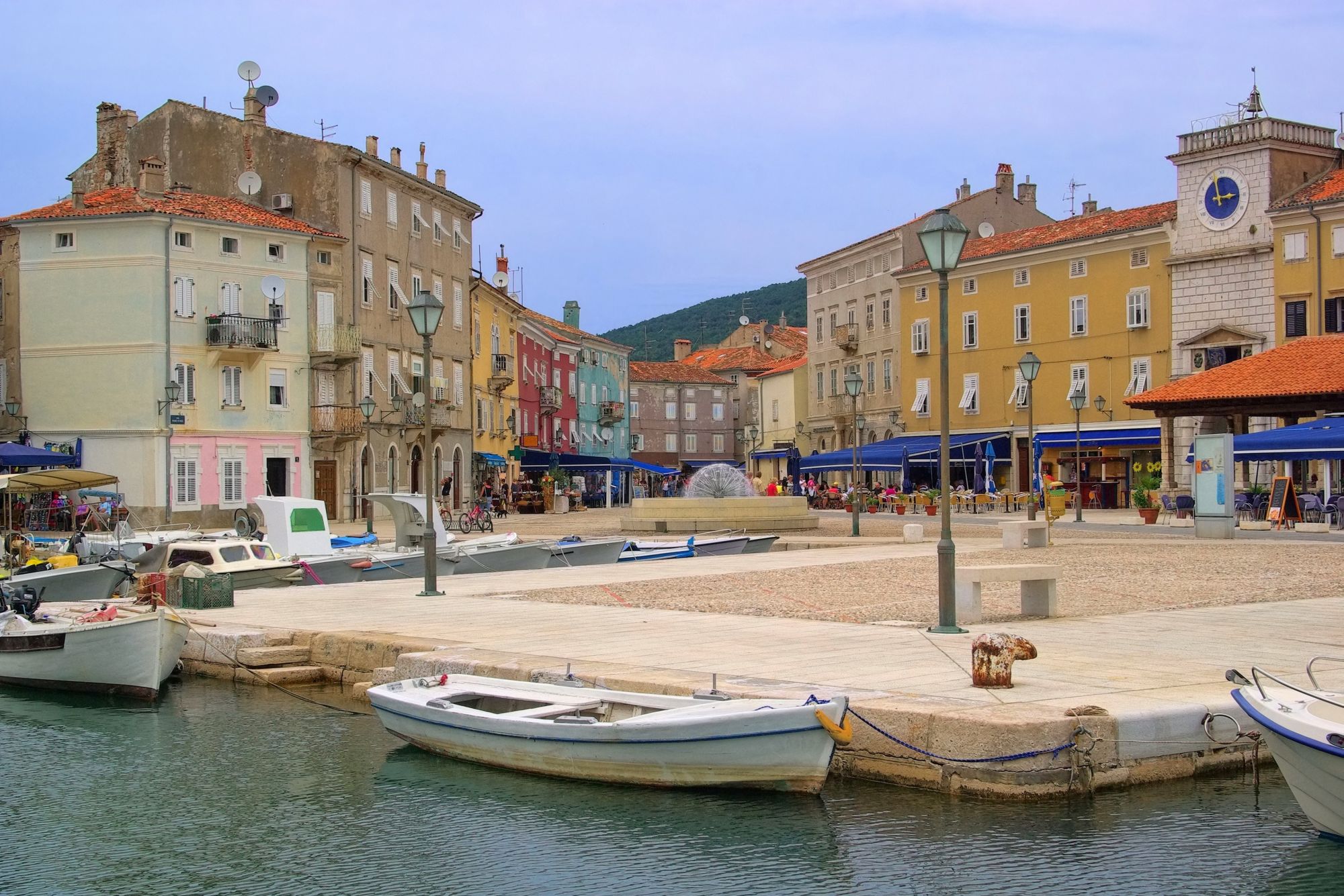 Cres Liveaboards