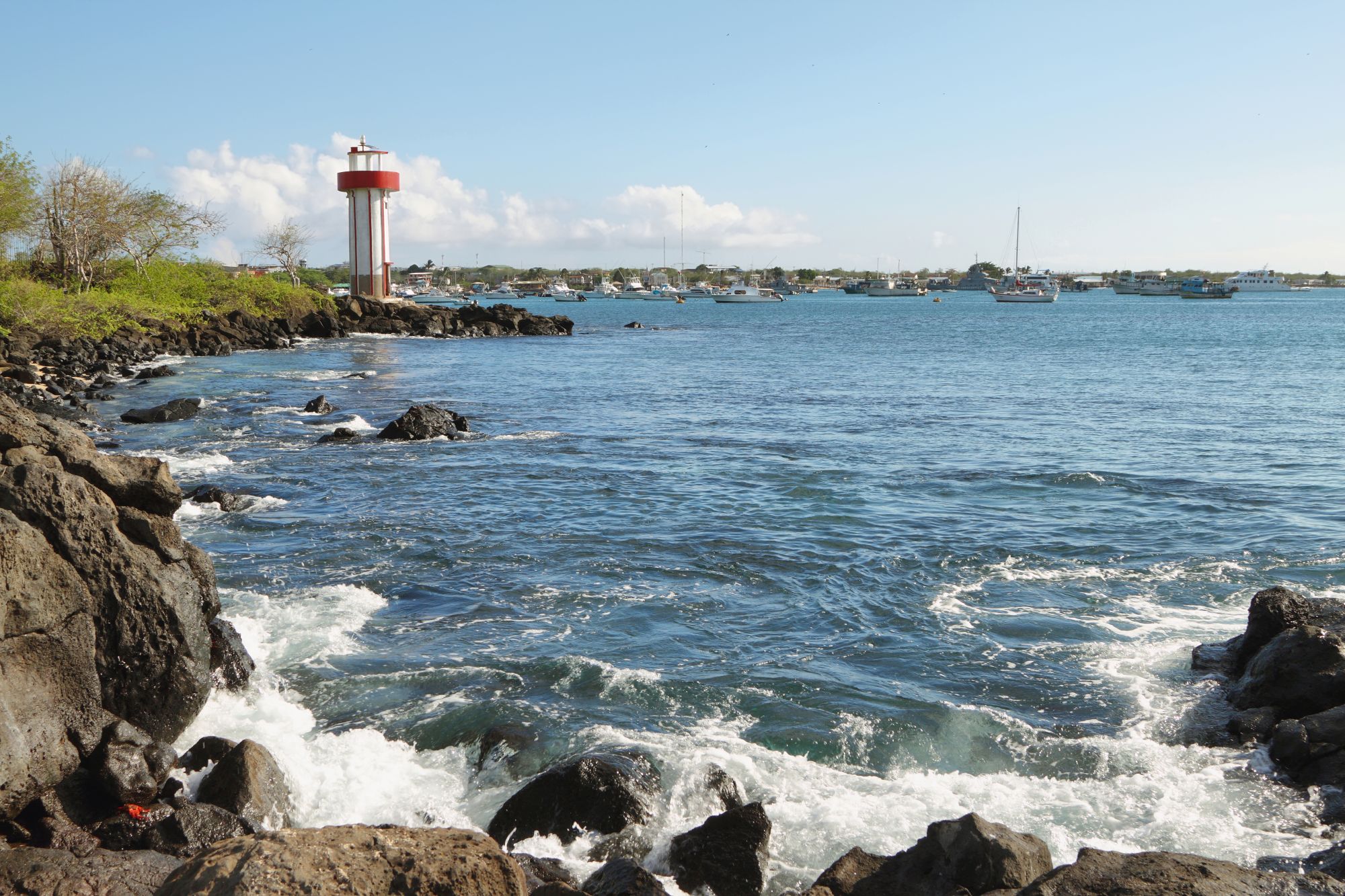 Puerto Baquerizo Moreno Liveaboards