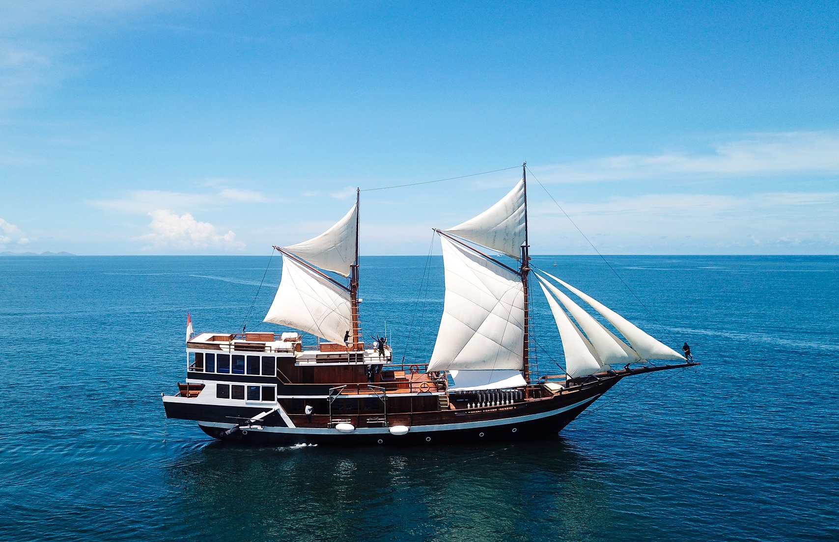 Jelajahi Laut