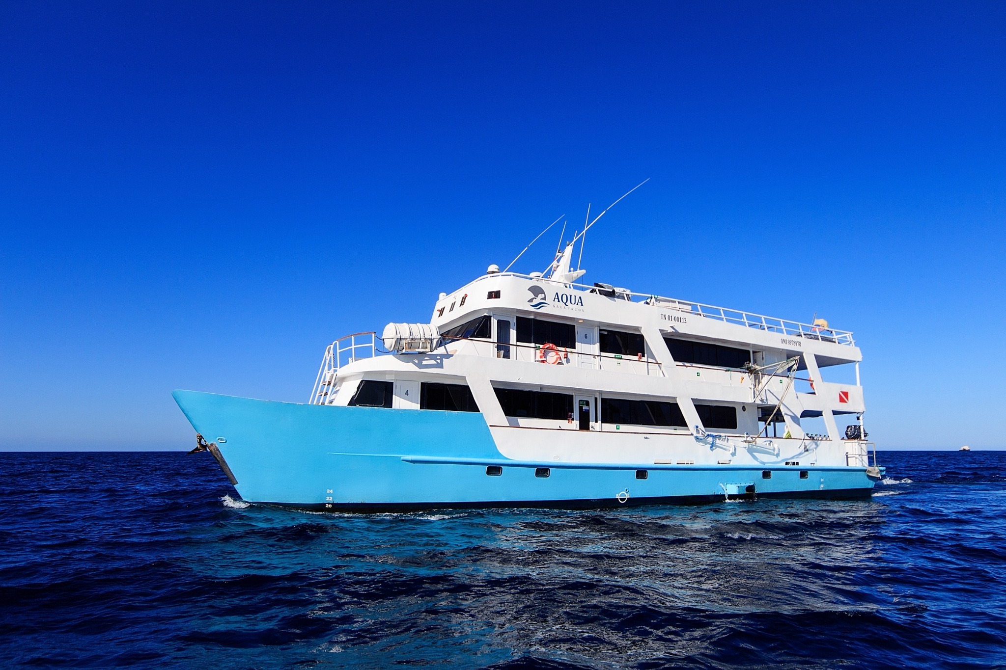 Galapagos Aqua