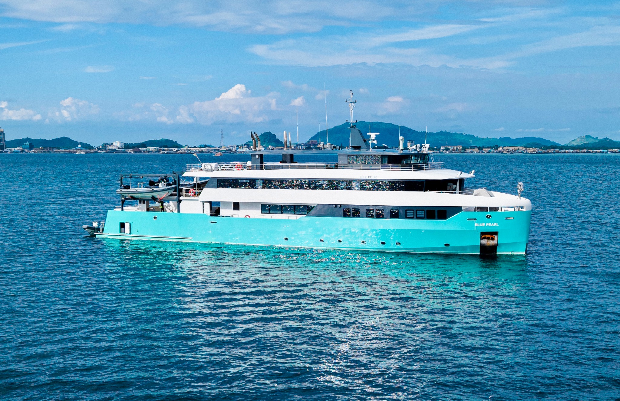 Blue Pearl (Indonesia)