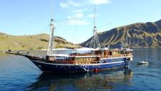 Reviews on Aurora Liveaboard in Indonesia