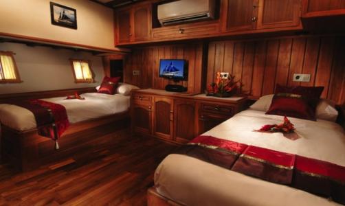 Twin Cabin