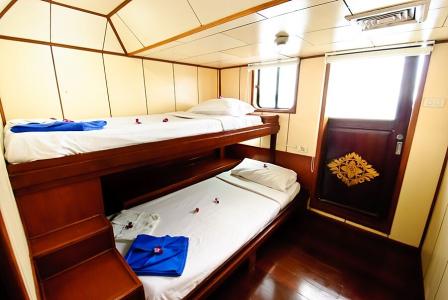 Standard Twin Cabin (Bunk Style)