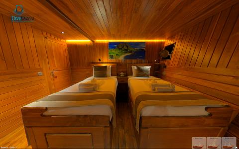 Deluxe Twin/Double Cabin