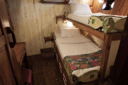 Twin Cabin