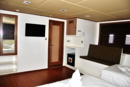 Superior Cabin