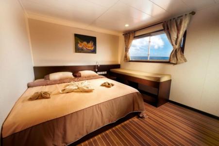 Deluxe Double Bed Cabin (# C1-C4)
