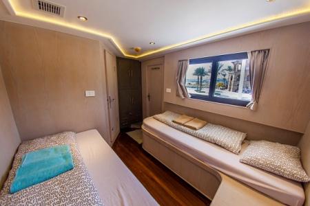 Twin Cabin