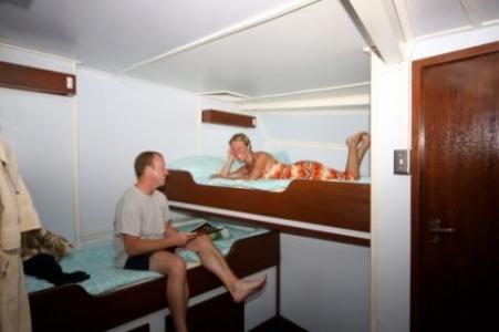 Double + Single Bed Cabin (#9,10)