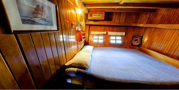 Double Cabin