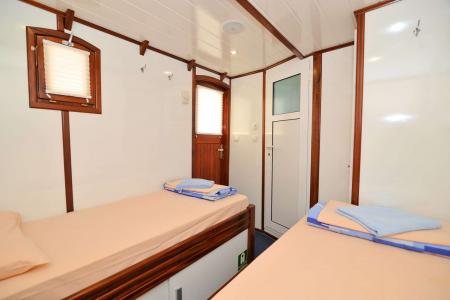 Standard Cabin