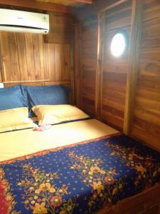 Double Cabin