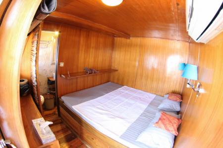 Double Cabin