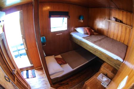 Twn Cabin