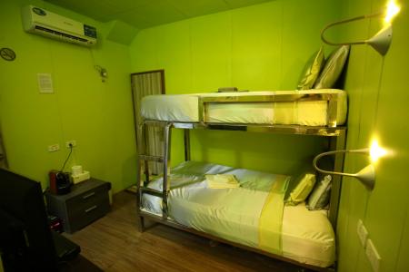 Standard Cabin