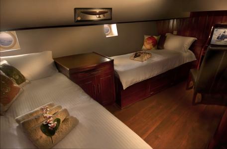 Classic Twin Cabin