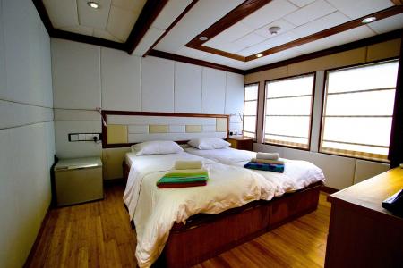 Twin / Double Cabin