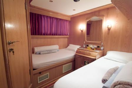Twin Cabin