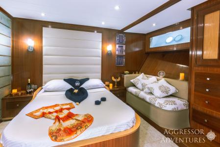 Suite (# 11)