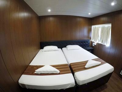 Deluxe Cabin