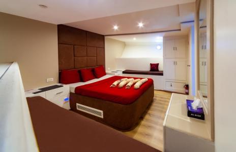 Deluxe Cabin