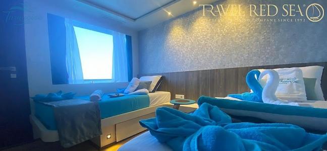 Twin Cabin