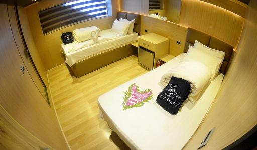 Twin Cabin