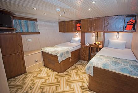 Deluxe Stateroom (#5 - 12)