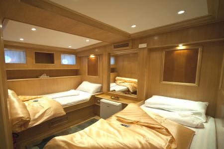 Twin Bed Cabin