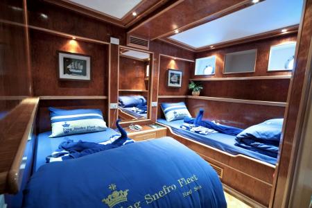 Twin Cabin