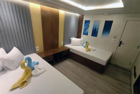 Twin Bed Cabin