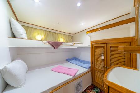 Double Cabin