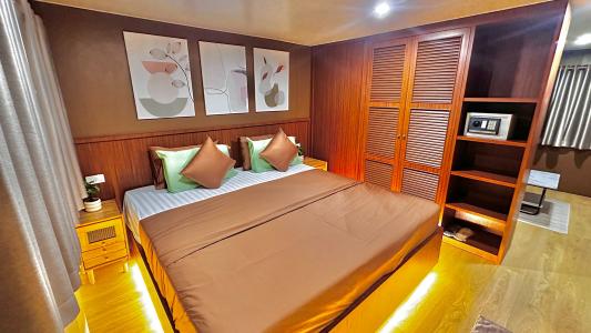 Master Suite