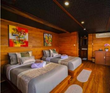 Deluxe Sea View with Balcony