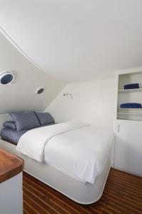 Double Bed Cabin