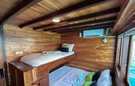 Deluxe Balcony Shared Cabin