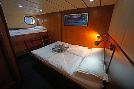 Double + Single Bed Cabin