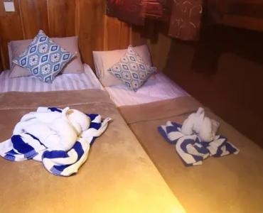 Twin Cabin