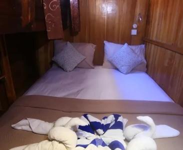 Double Cabin