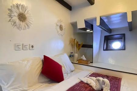 Double Cabin