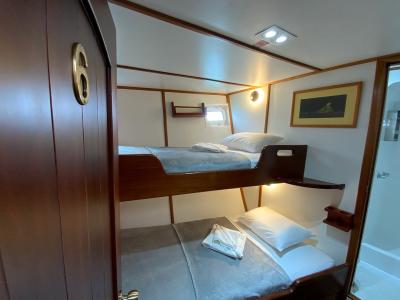 Double Cabin