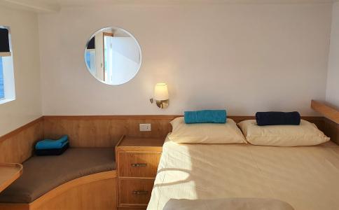 Double Bed