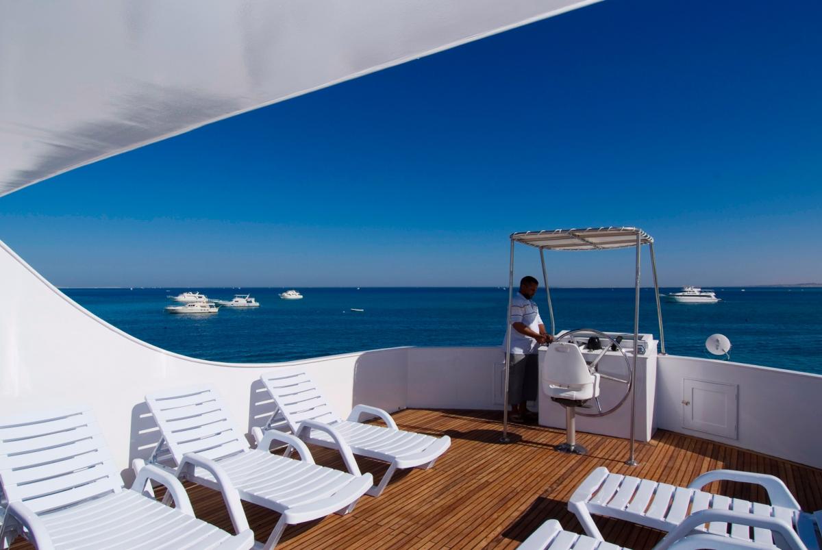 Boat image