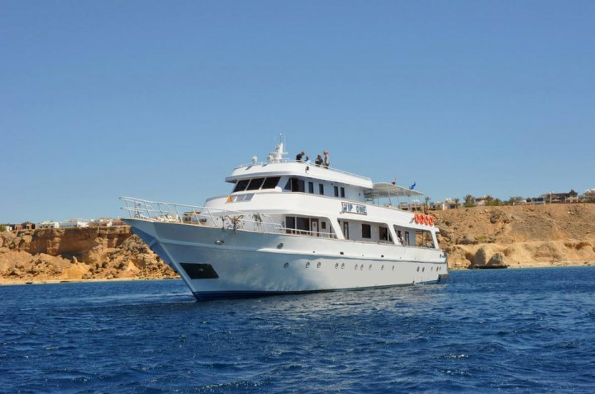 Boat image