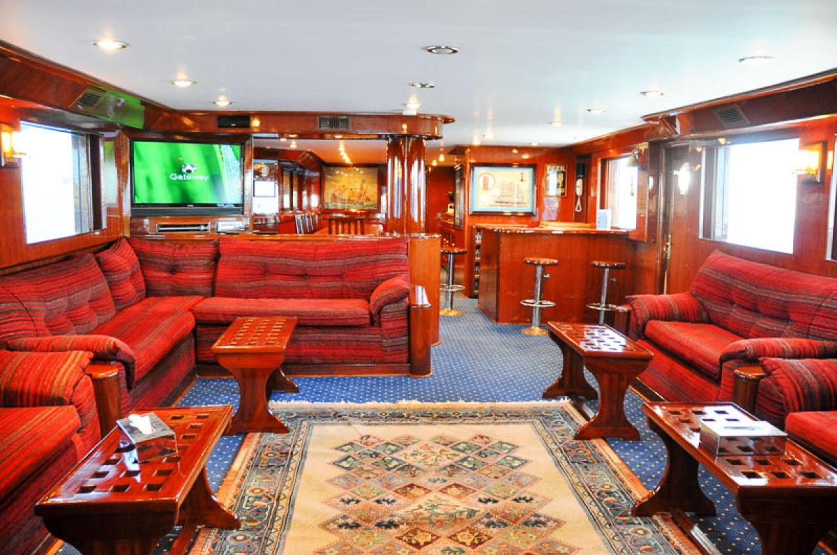 Boat image
