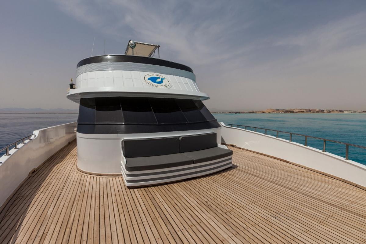 Boat image