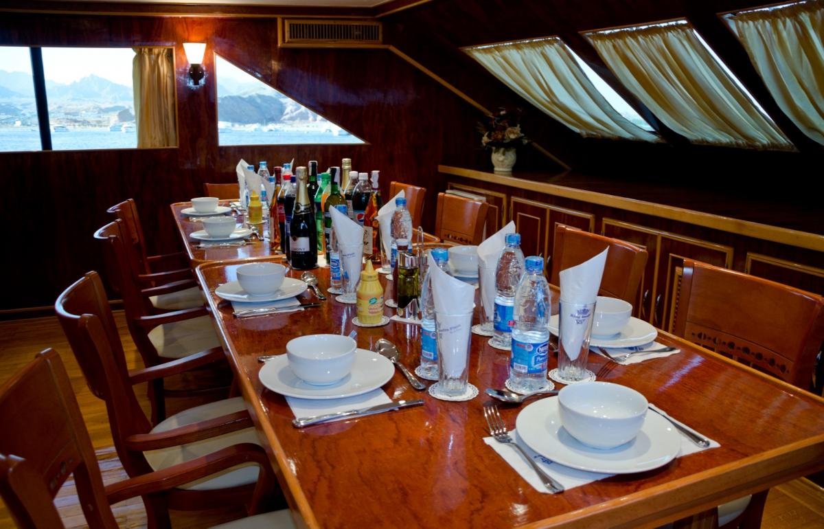 Boat image
