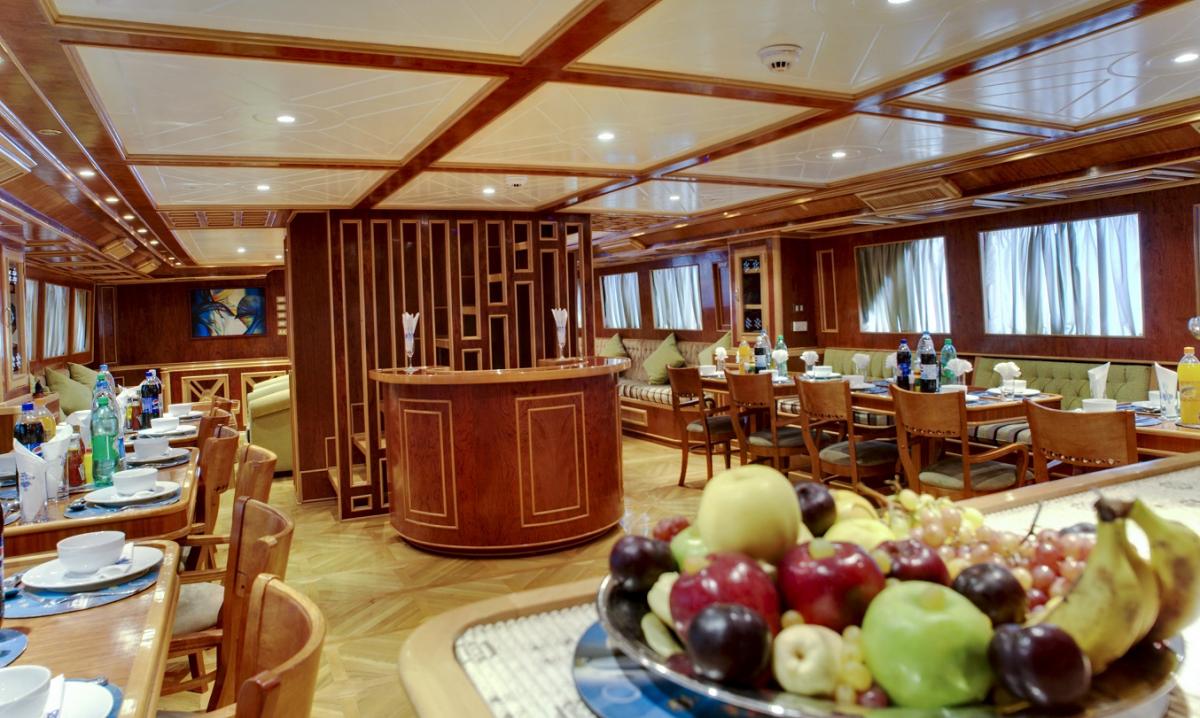 Boat image
