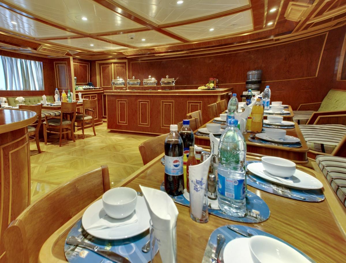 Boat image